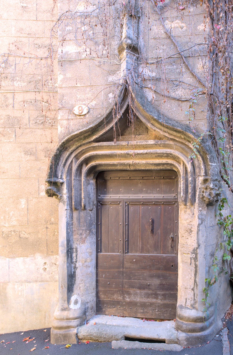 Porte de l'hôtel de Graves